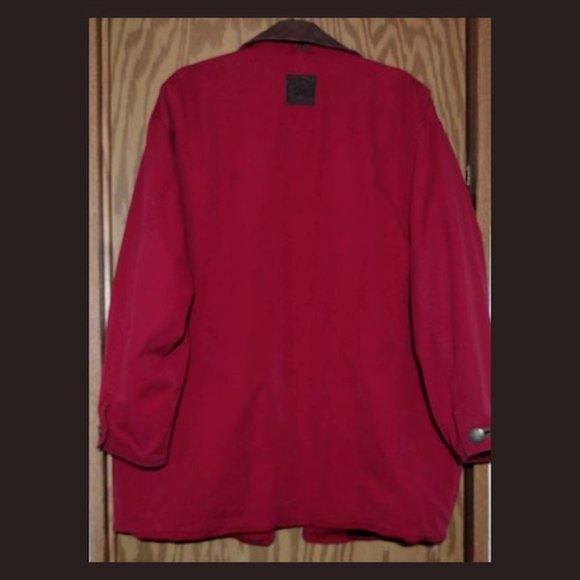 Vintage Red Marlboro Barn Jacket - Picture 3 of 6